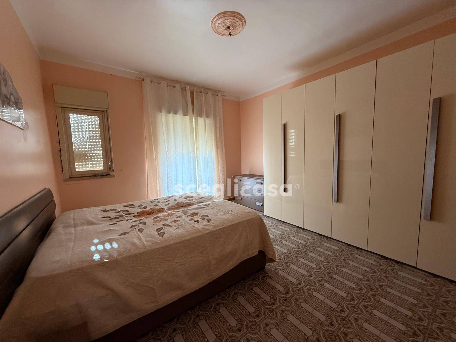 Stabile/Palazzo in affitto a Carini, Villagrazia di Carini