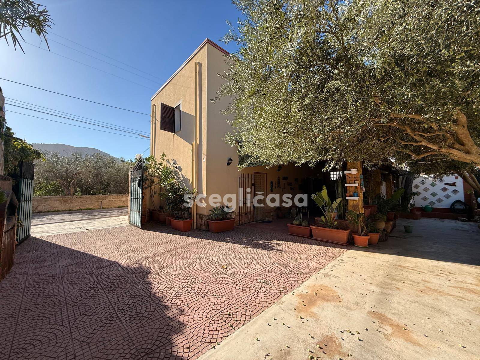 Villa in vendita a Carini, J. Walker