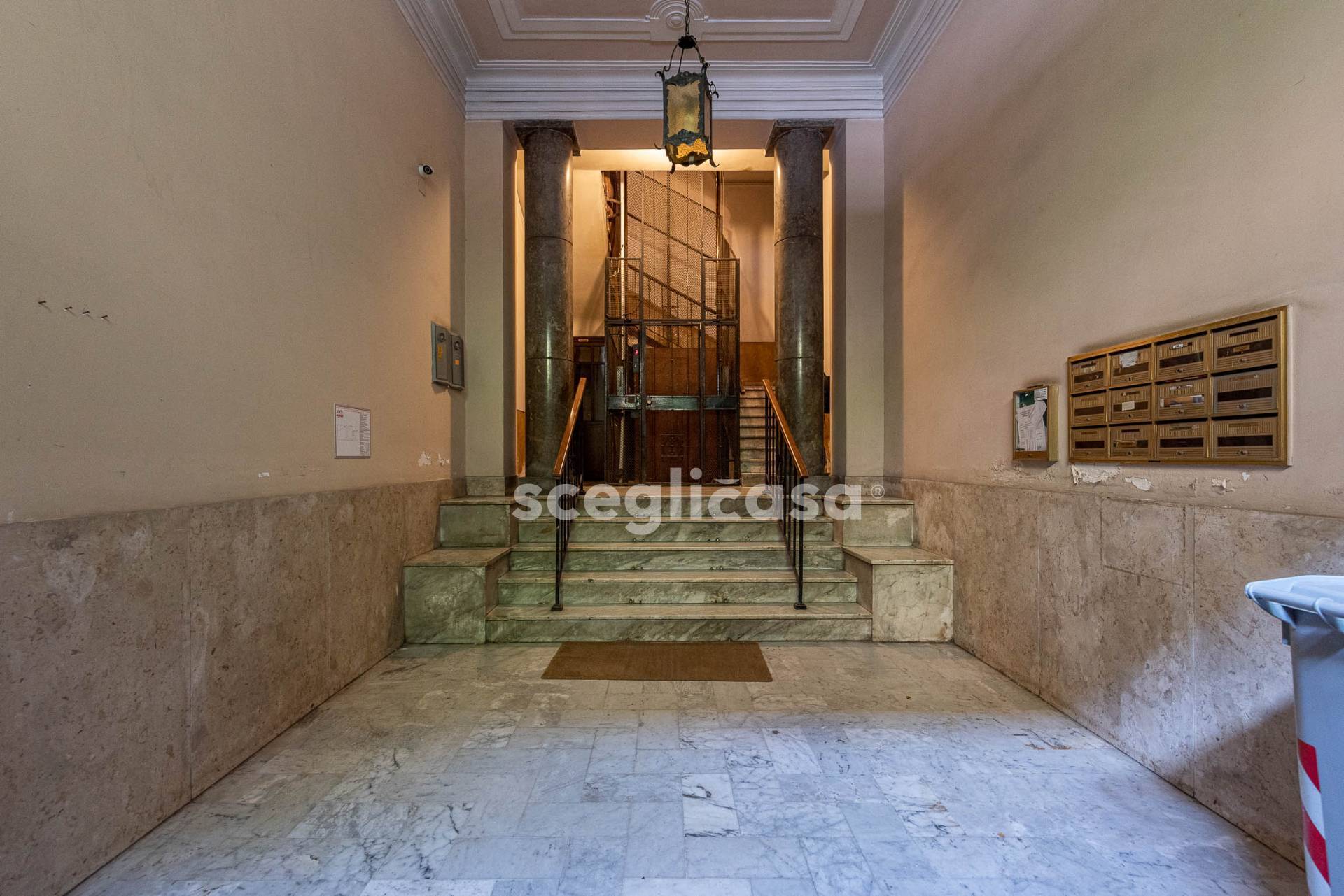 Appartamento in vendita a Palermo, Libert