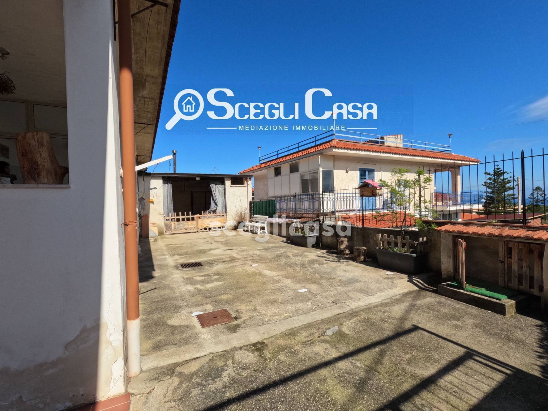 Appartamento in affitto a Carini, Carini Alta