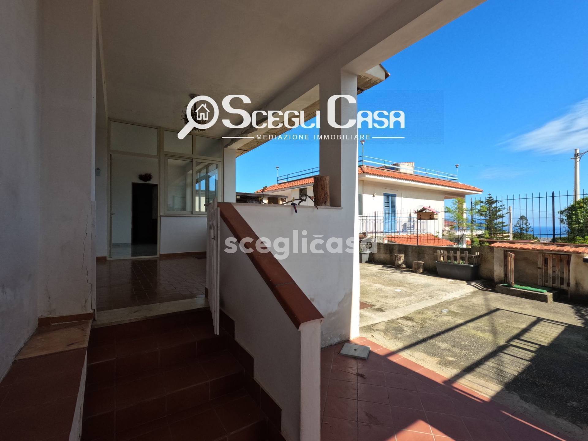 Appartamento in affitto a Carini, Carini Alta