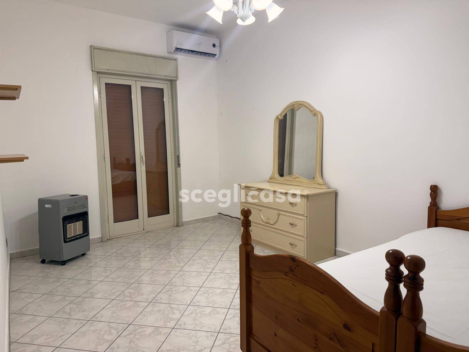 Appartamento in affitto a Carini, Centro Storico