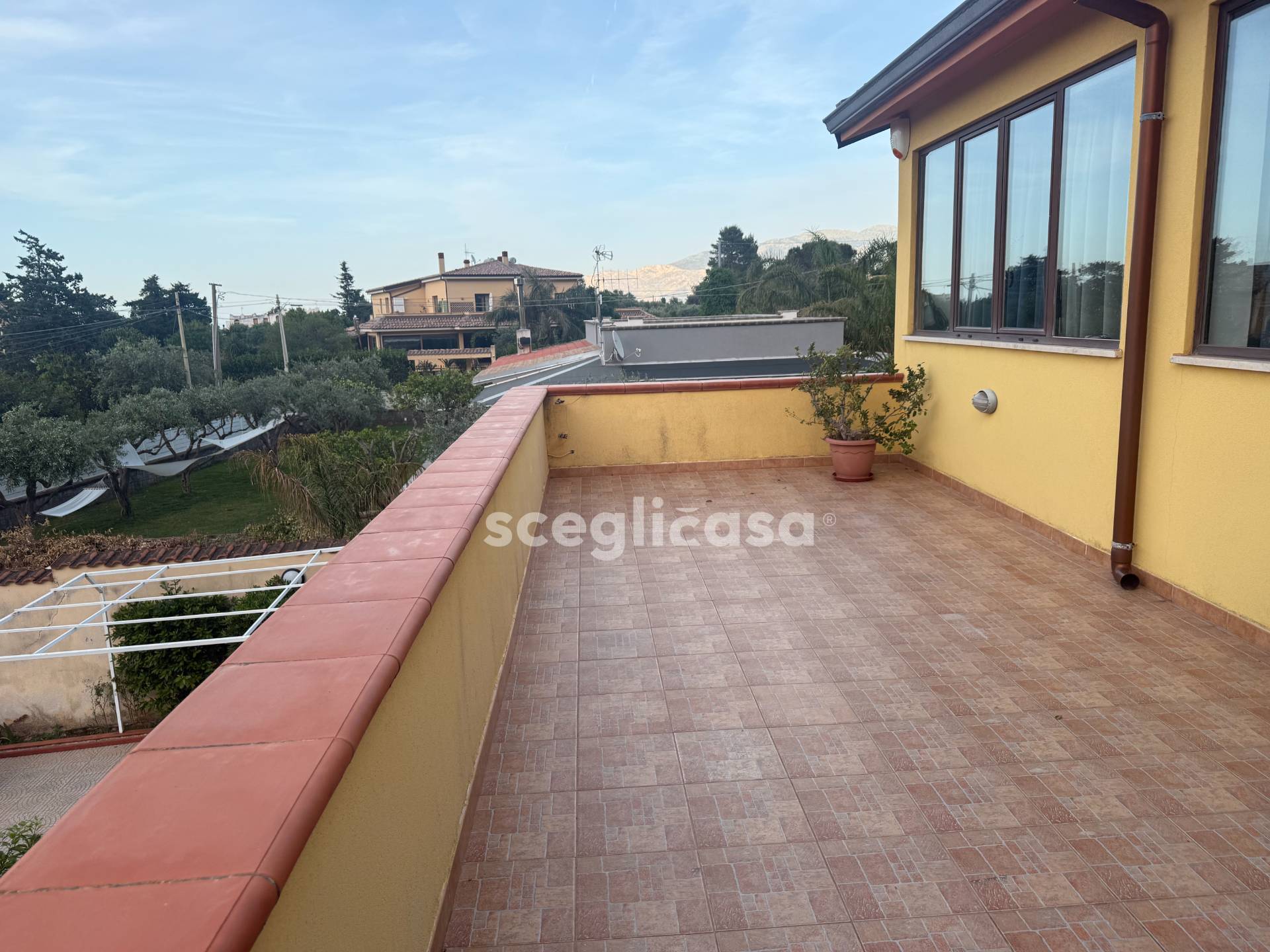 Appartamento in affitto a Carini, Berlinguer