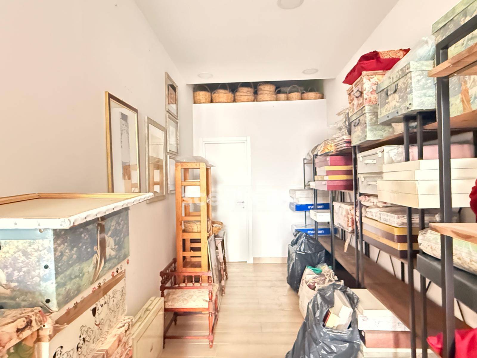 Locale commerciale in affitto a Palermo