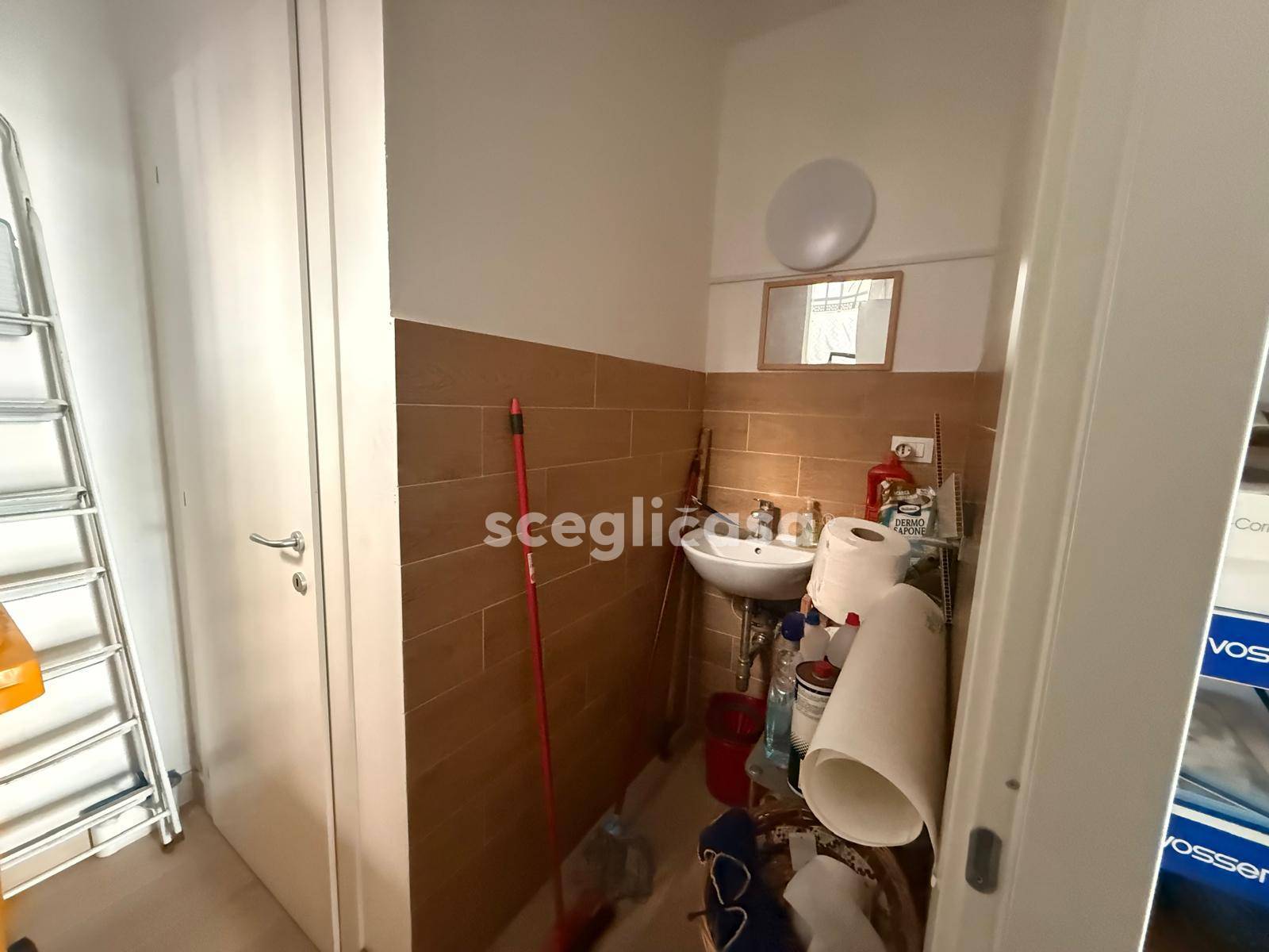 Locale commerciale in affitto a Palermo