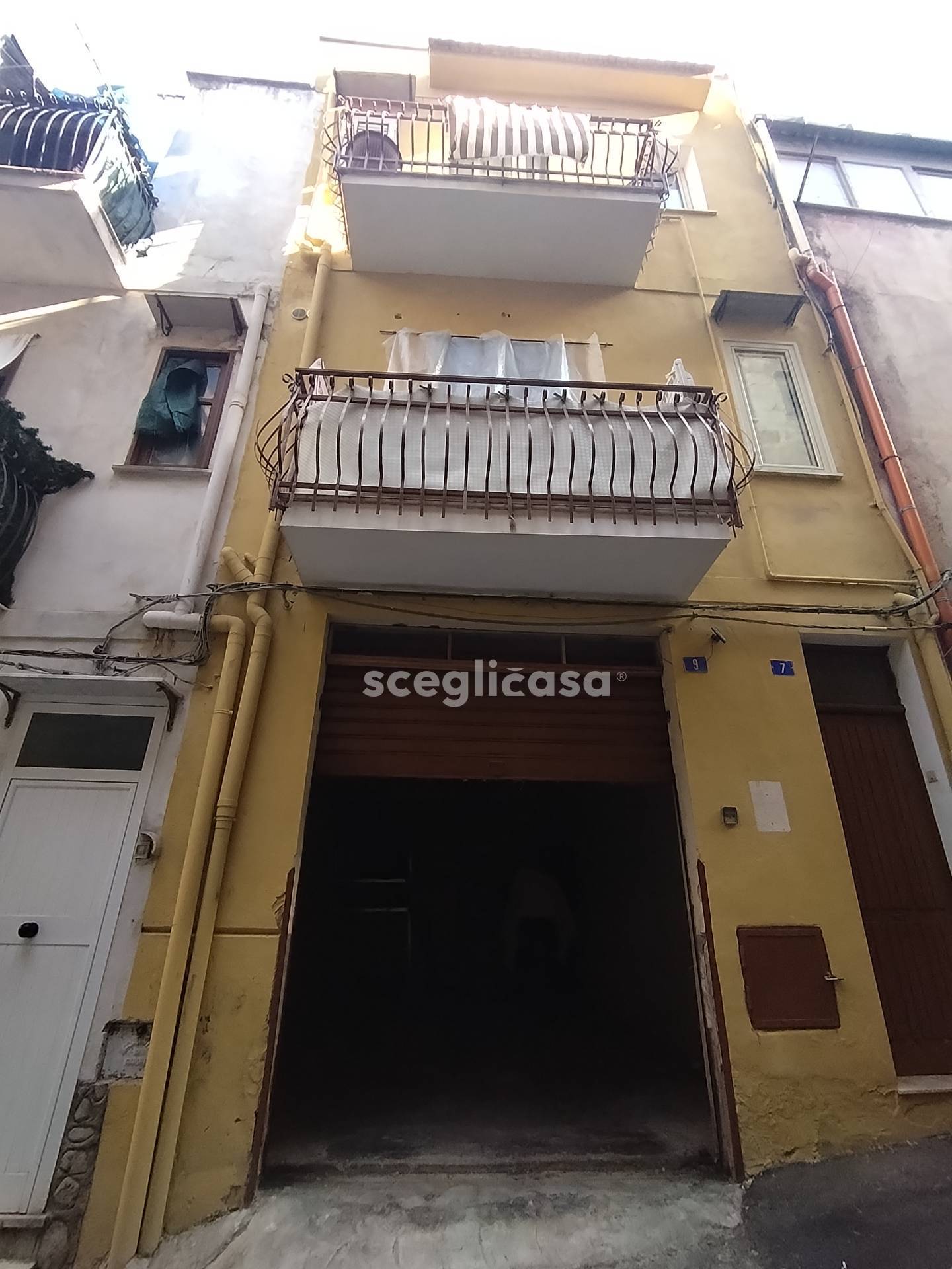 Box o garage in vendita a Carini, Villagrazia di Carini