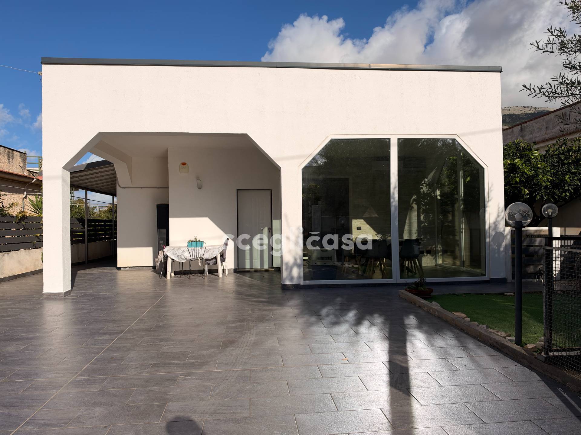 Villa in vendita a Carini, J. Walker