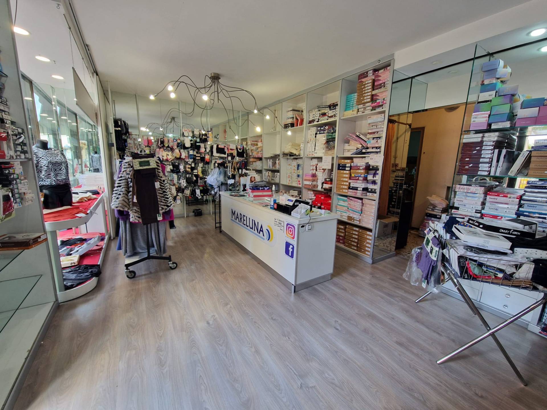 Attivit commerciale in affitto a Lein, Lein