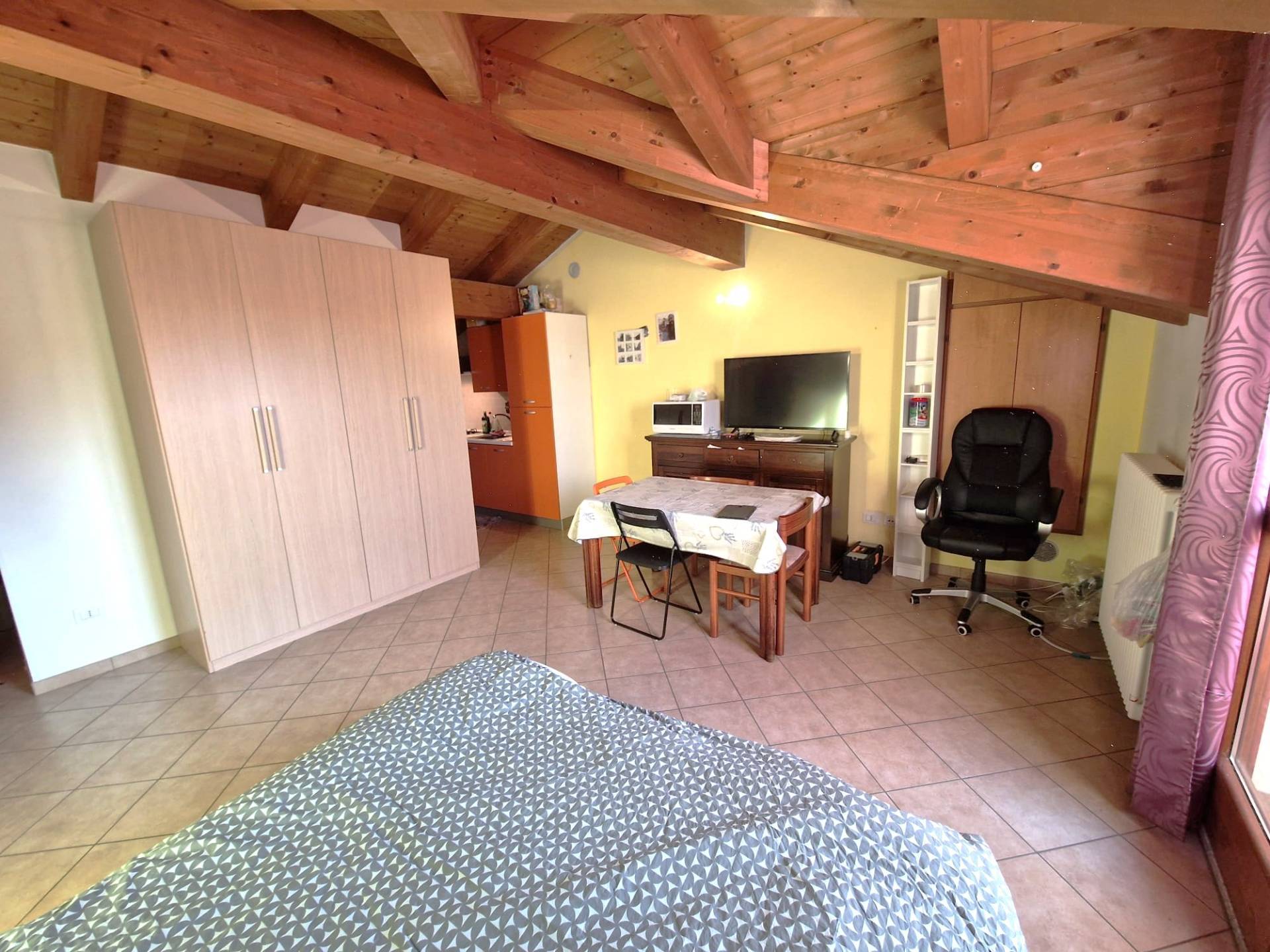 Monolocale in affitto a Lein, Lein