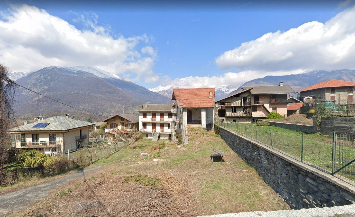 Palazzina in vendita a Gravere