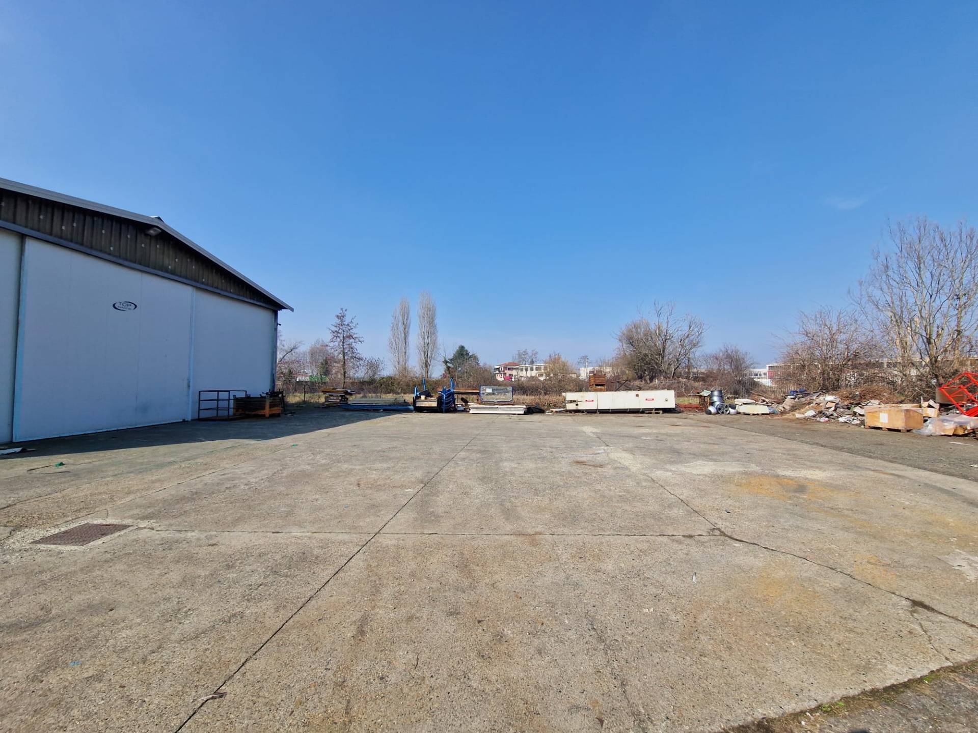 Capannone in vendita a Mappano