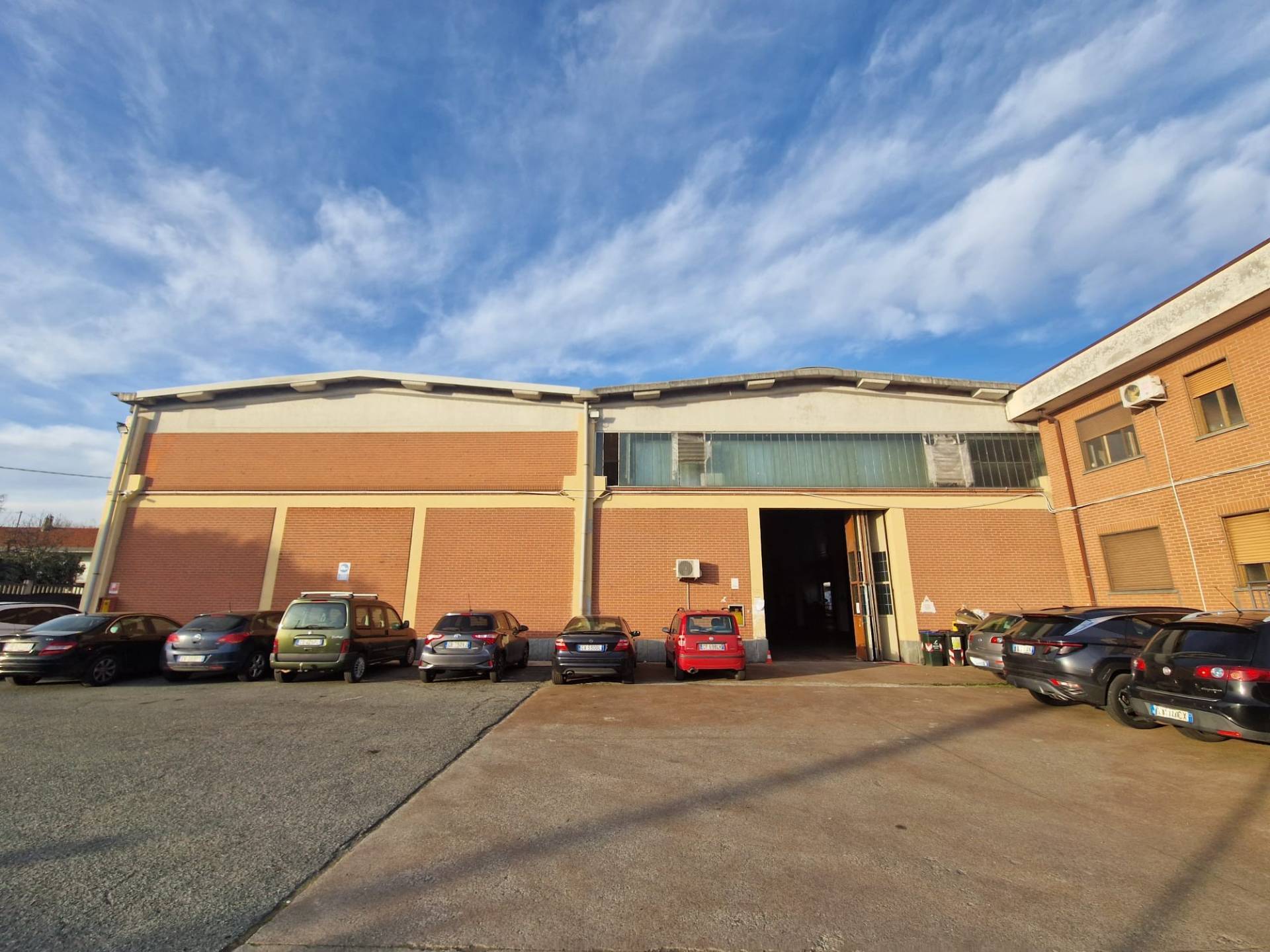 Capannone in affitto a Lein, Lein