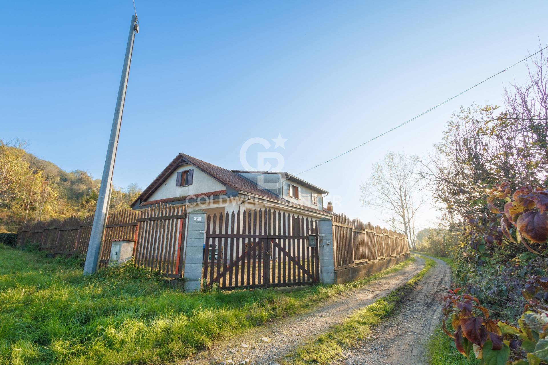 Casa indipendente con terrazzo a Brusasco