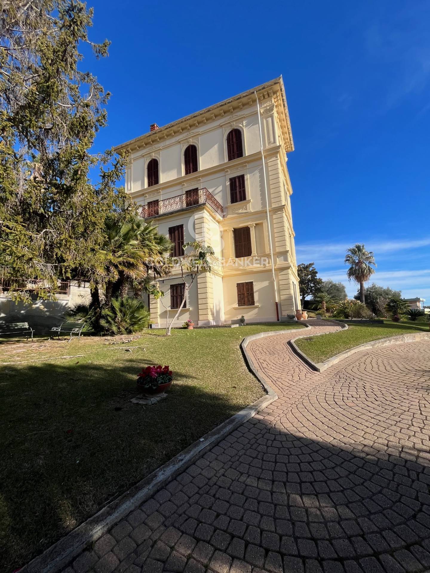 Appartamento in vendita a Sanremo