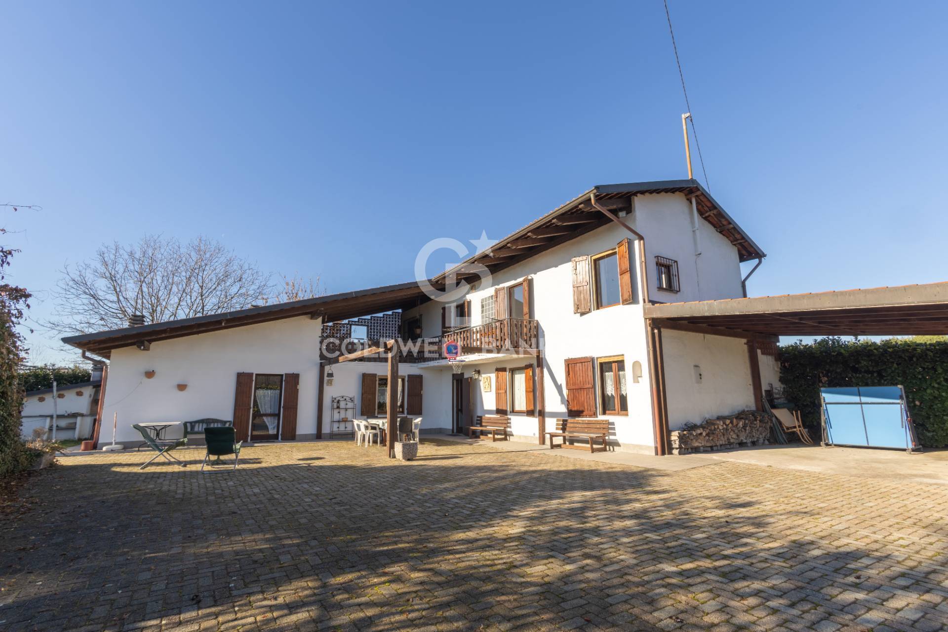 Casa indipendente in vendita a Rivarolo Canavese