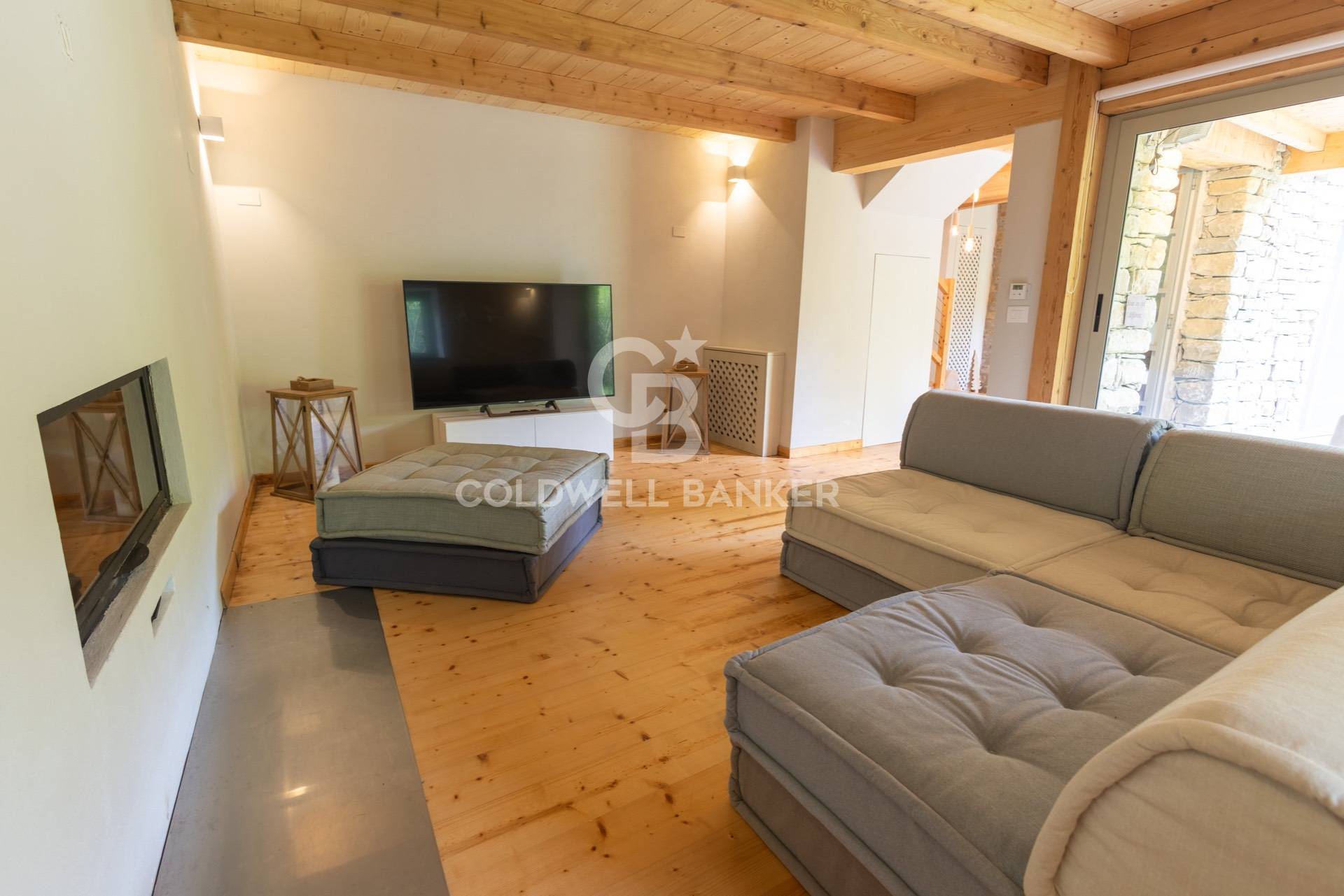 Casa indipendente in vendita a Cortemilia