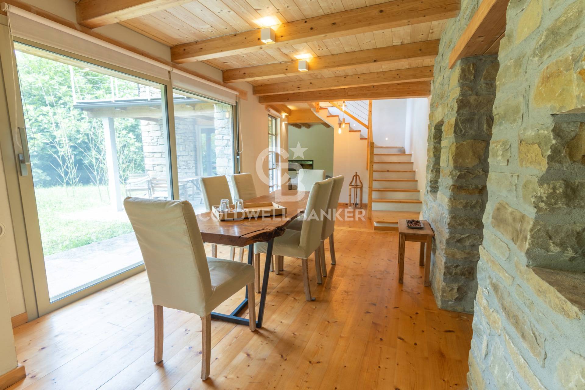 Casa indipendente in vendita a Cortemilia