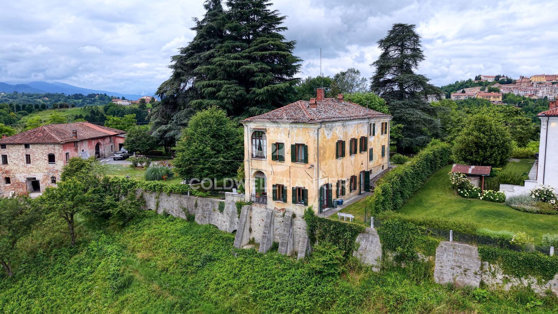 Villa storica in vendita a Mondov