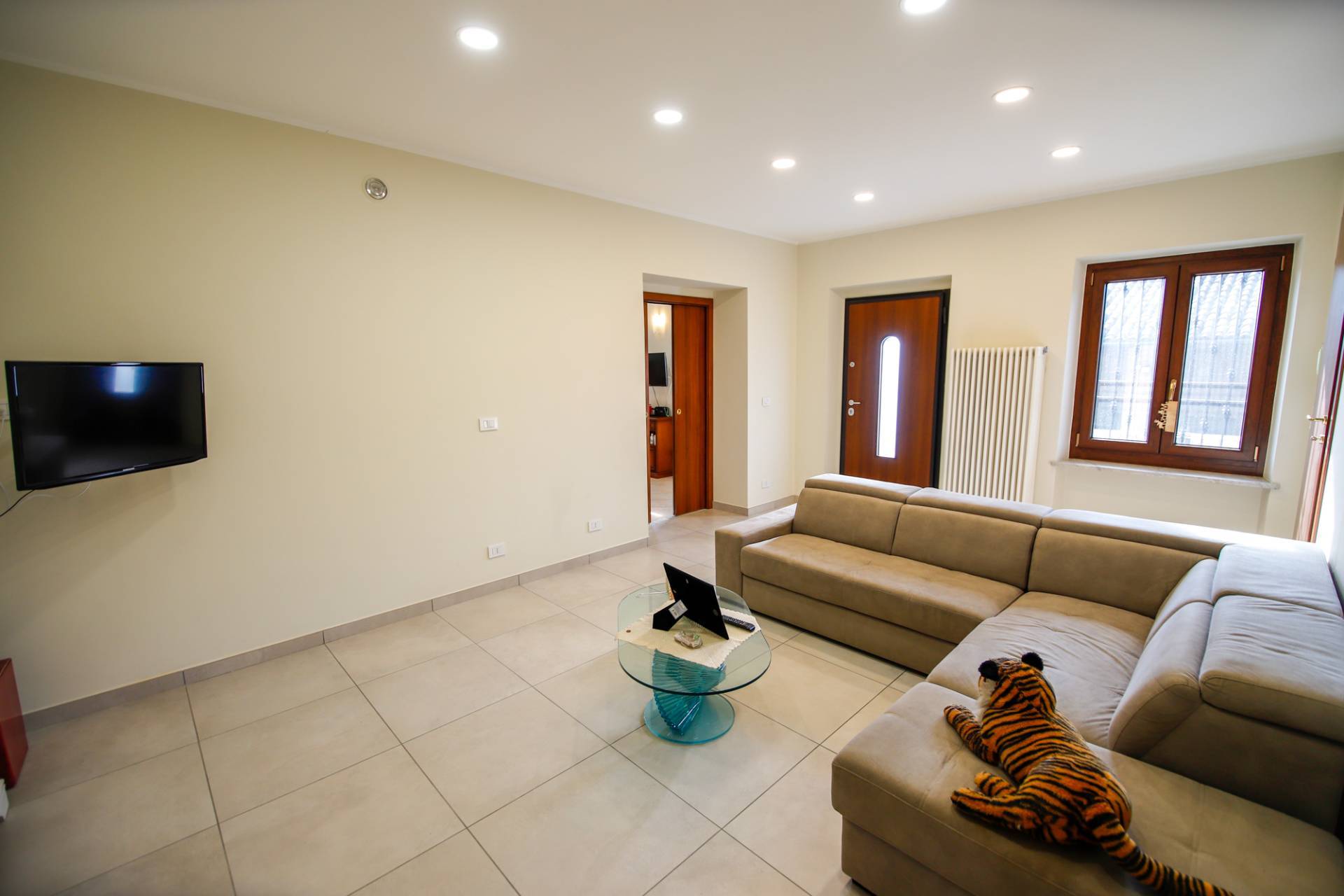 Casa semindipendente in vendita a Rivarolo Canavese, Argentera