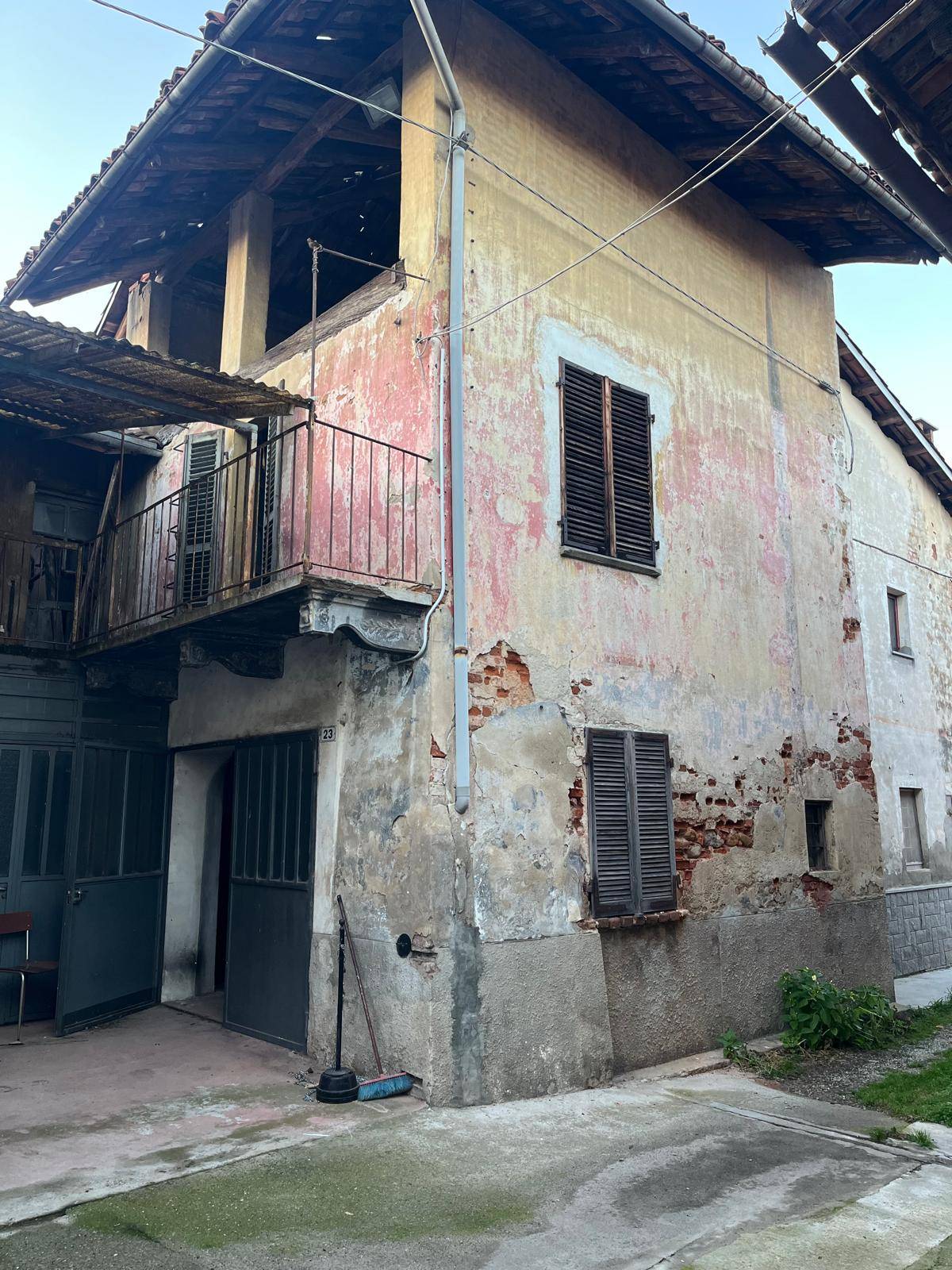 Rustico in vendita a San Benigno Canavese