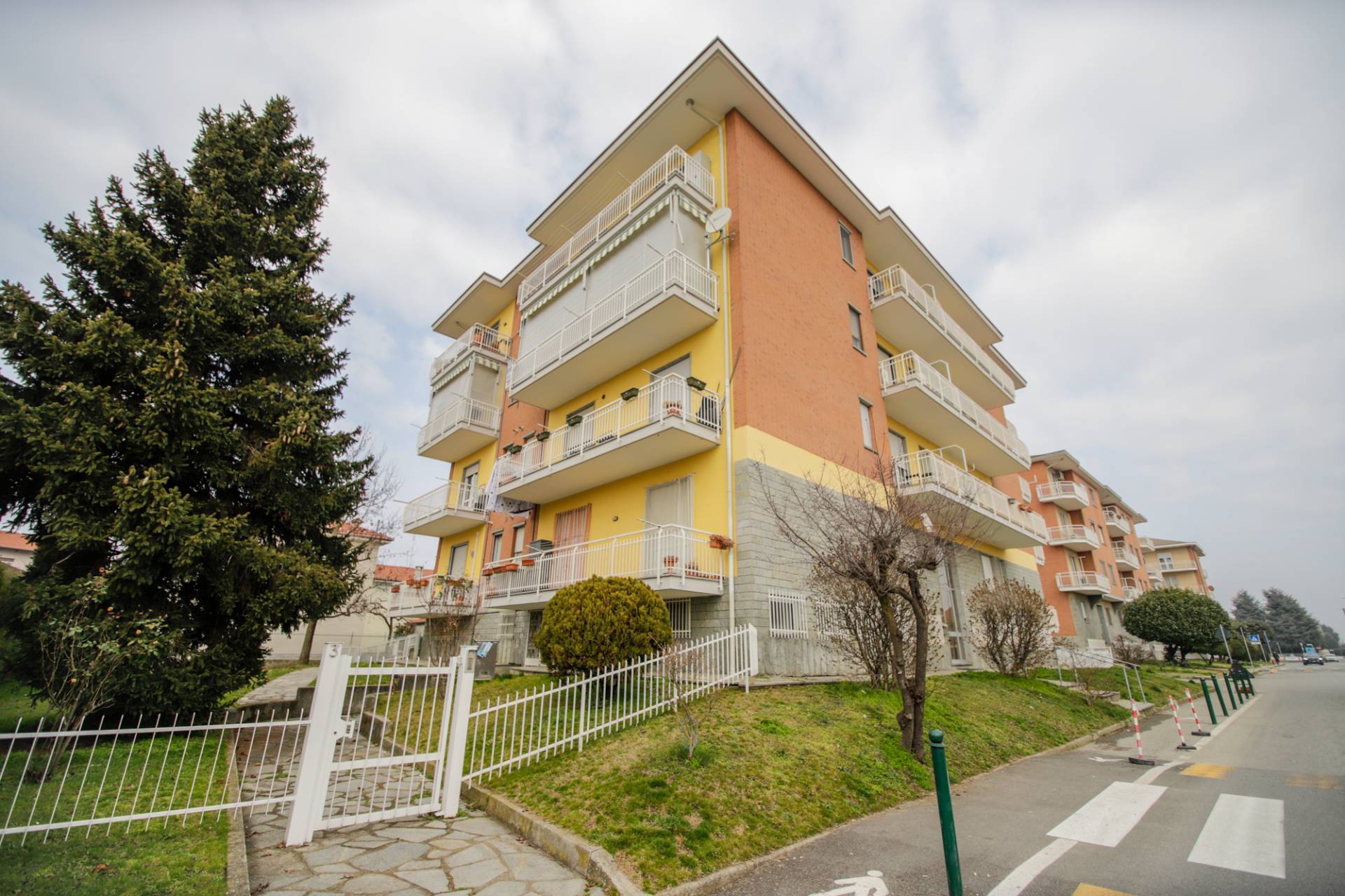 Ufficio in vendita a San Benigno Canavese