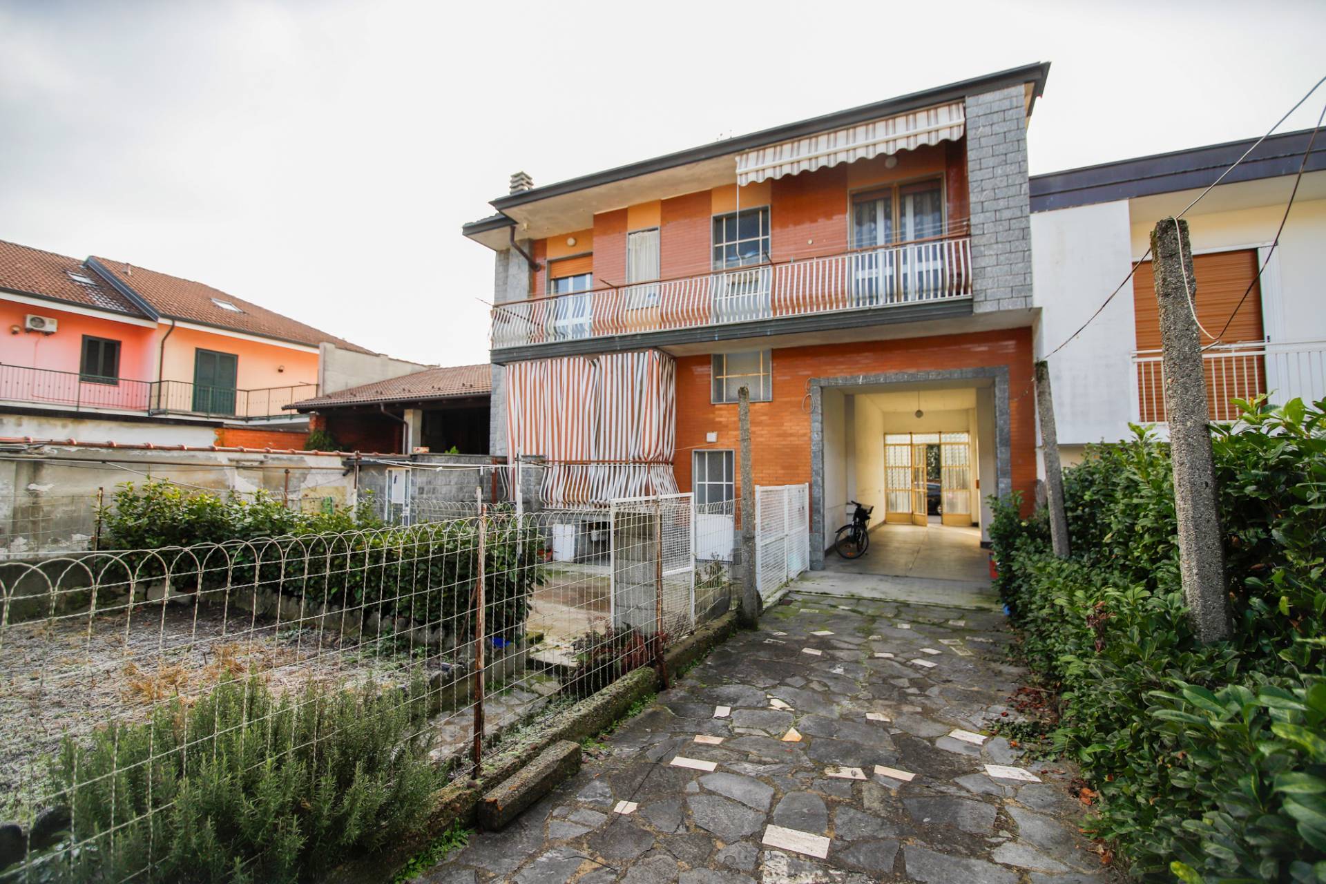 Bifamiliare in vendita a Montanaro