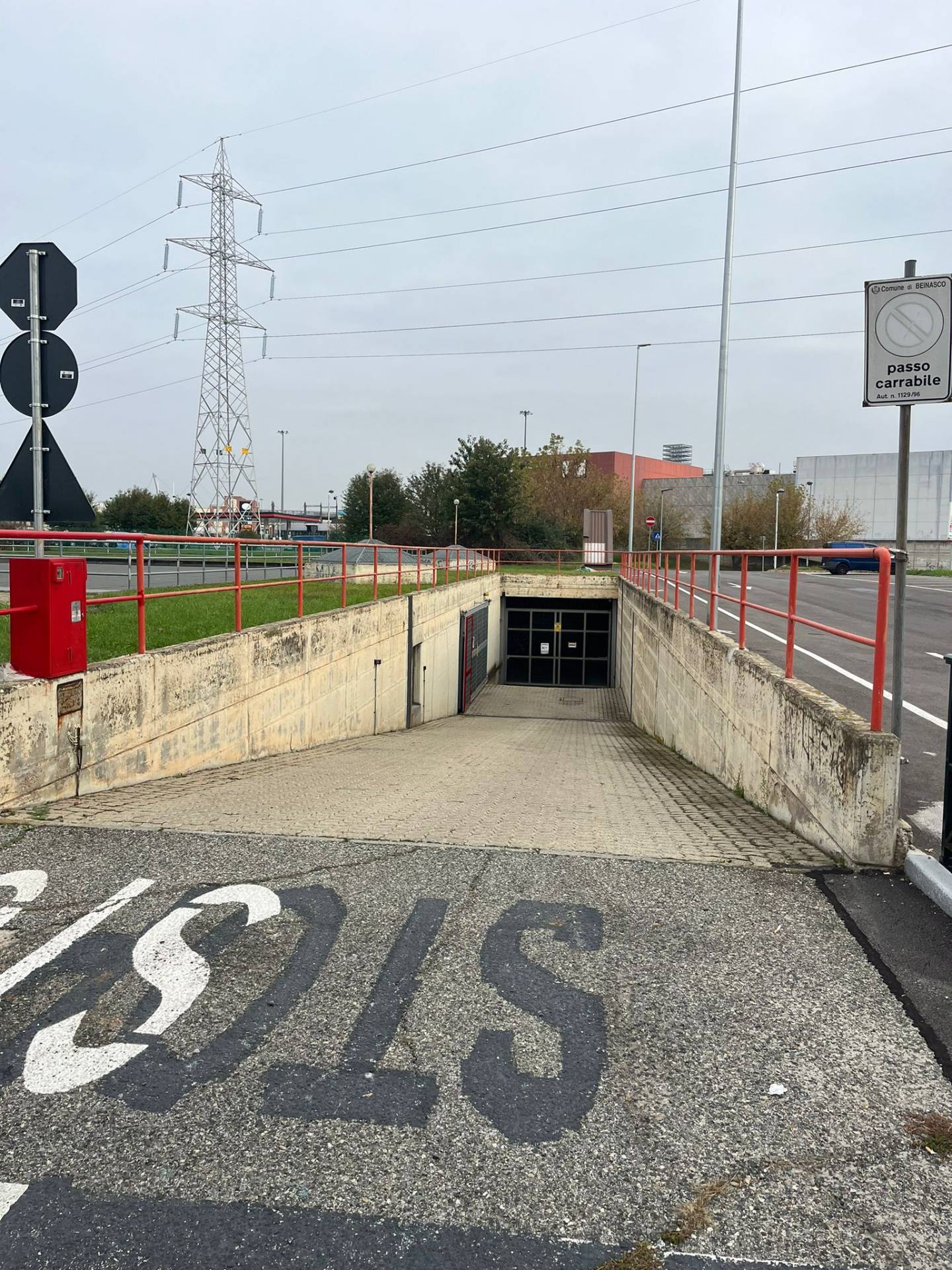 Box o garage in vendita a Beinasco