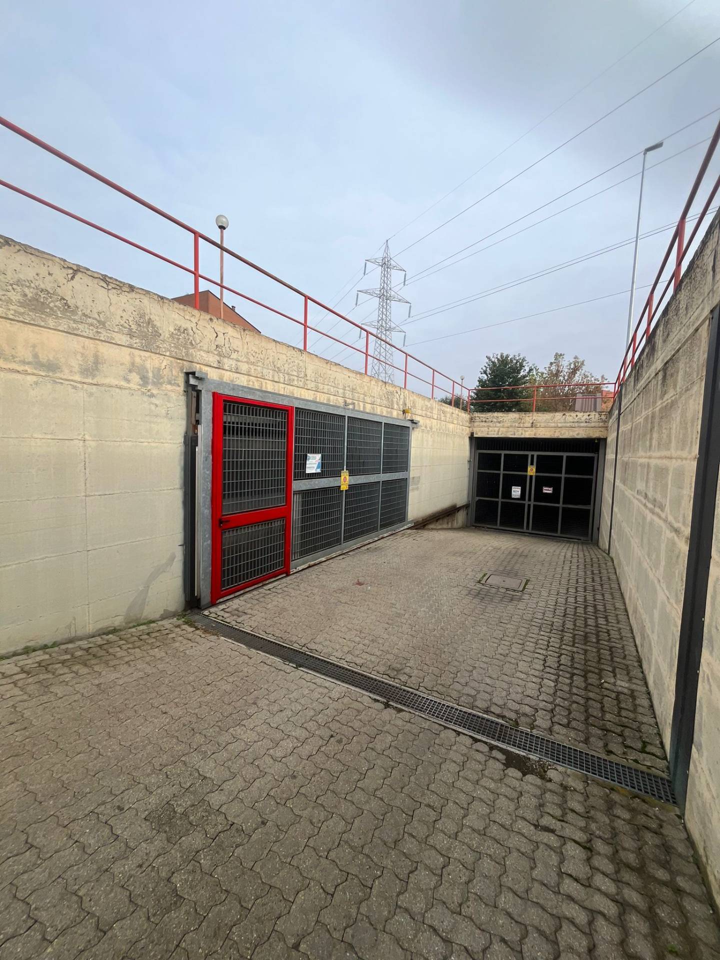 Box o garage in vendita a Beinasco