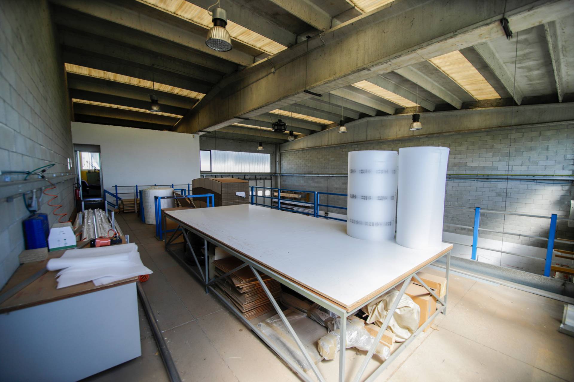 Capannone in vendita a Volpiano