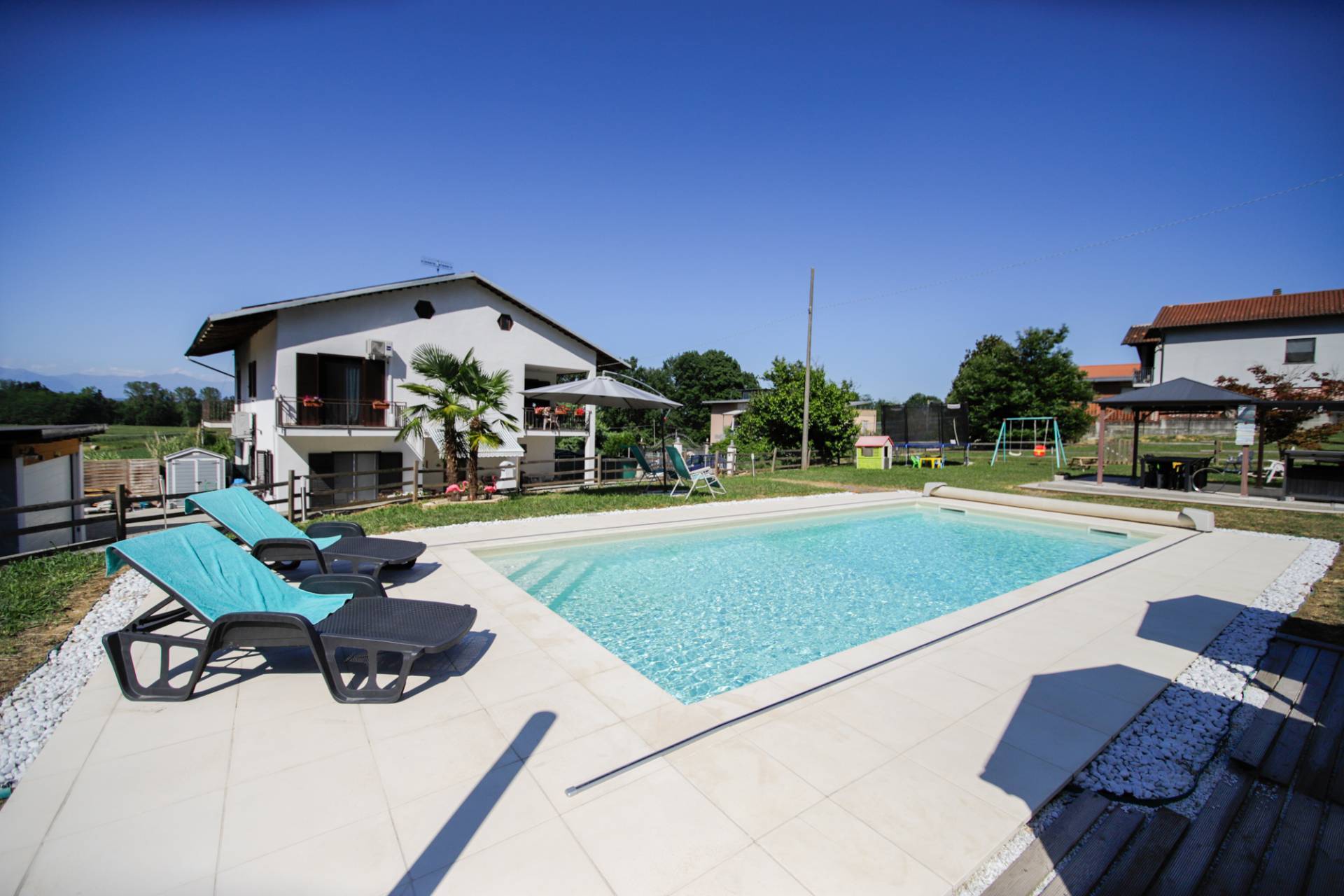 Casa indipendente in vendita a Rivarossa