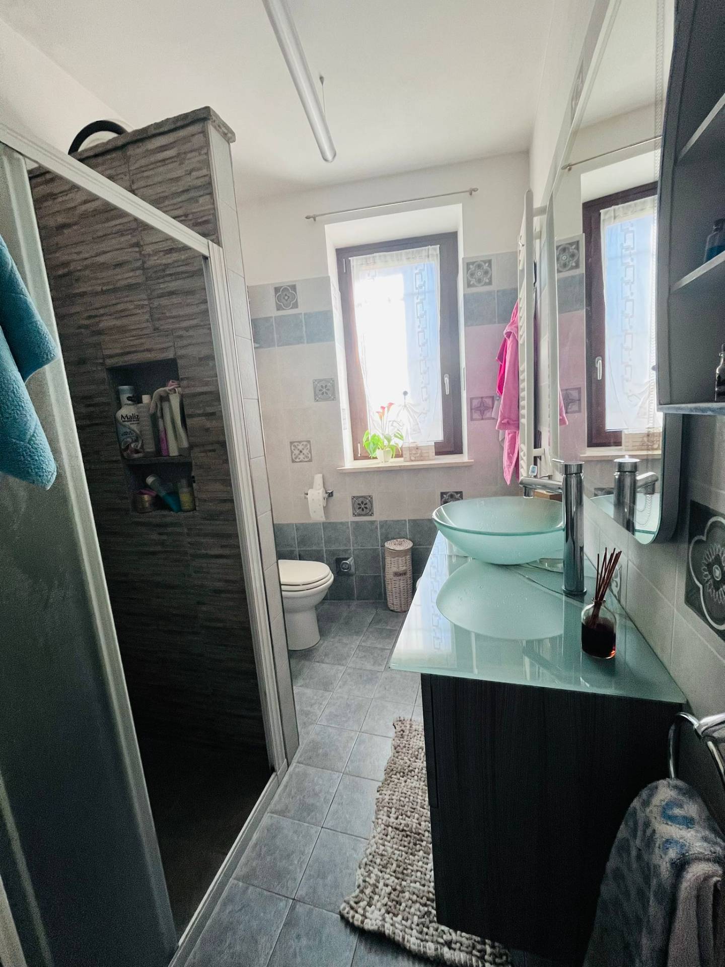 2 locali in vendita a Lombardore