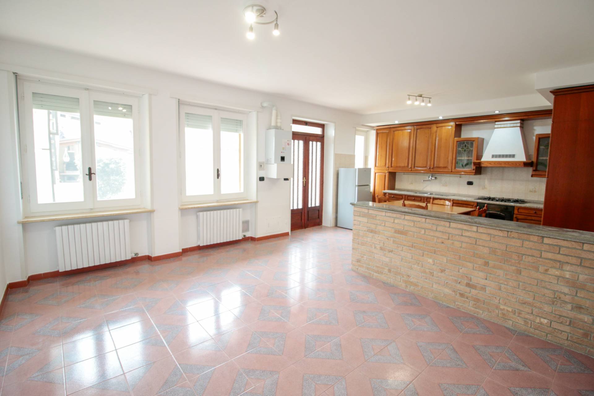 appartamento con giardino in affitto a Bosconero