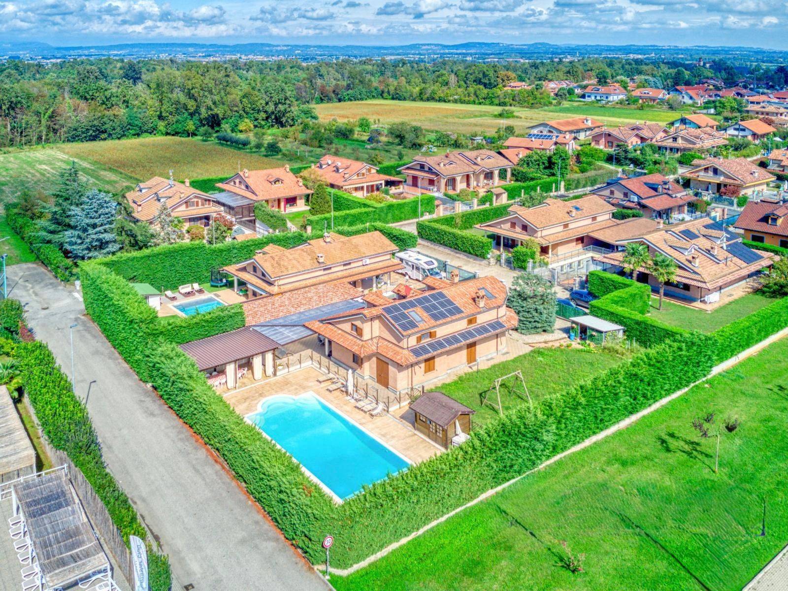 Casa indipendente in vendita a Rivarossa