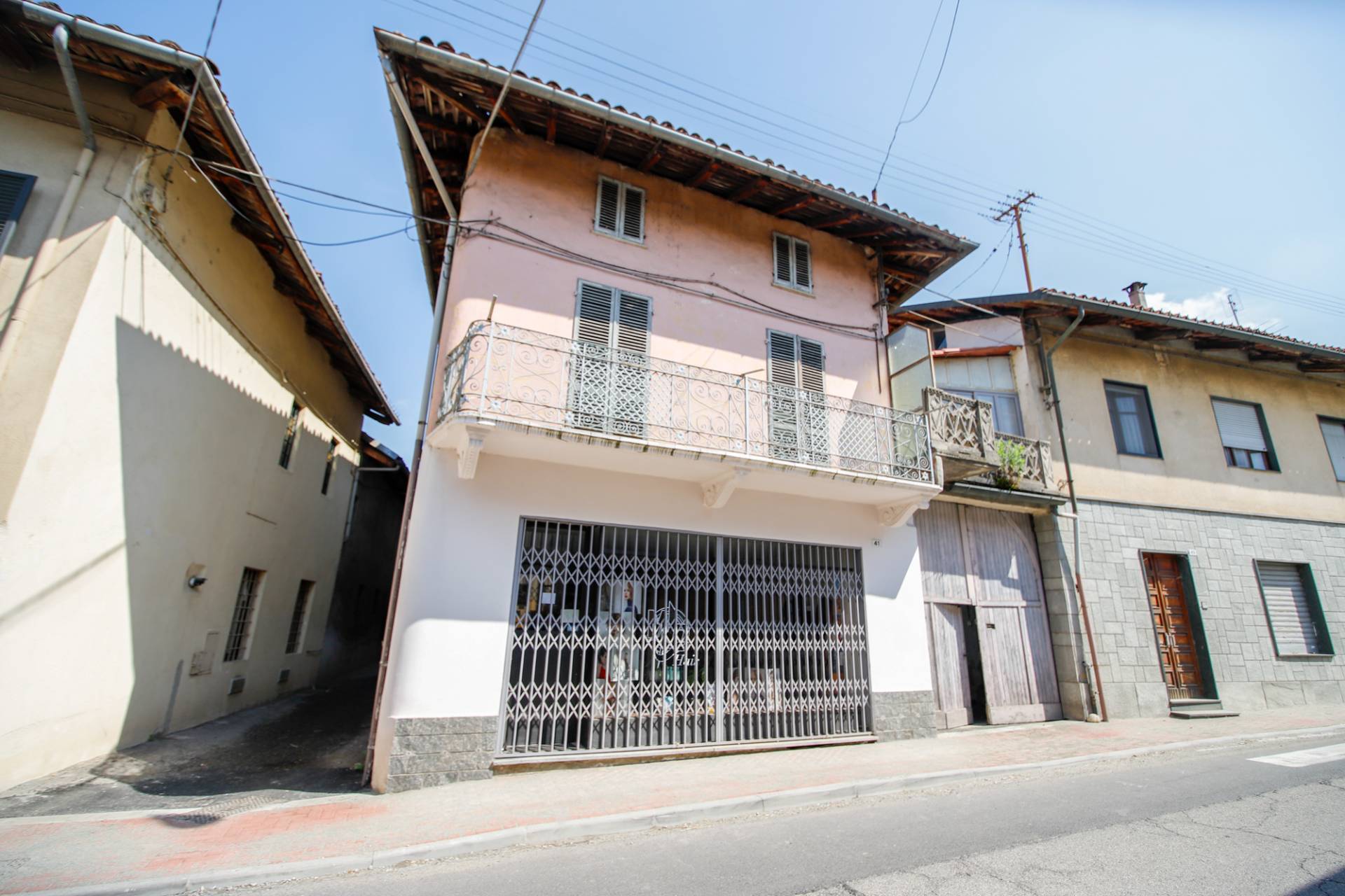 3 locali in vendita a Foglizzo