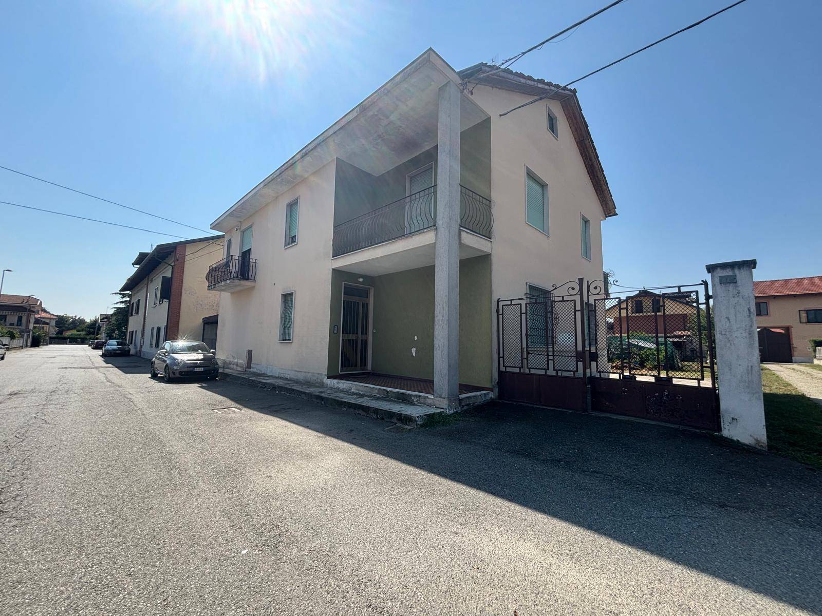 Bifamiliare in vendita a Volpiano