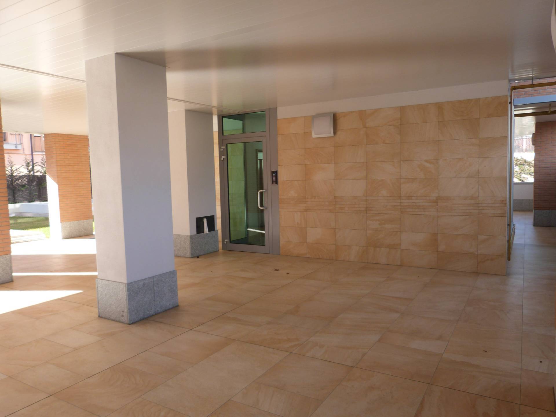 Box o garage in vendita a Grugliasco