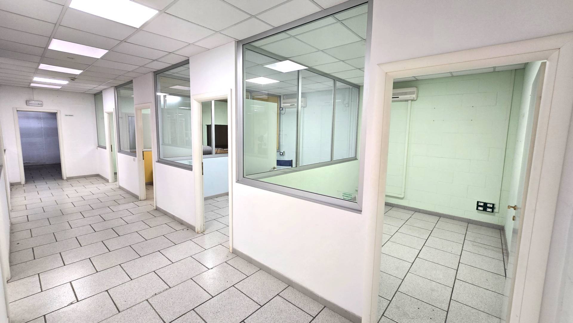 Capannone in vendita a Casamassima