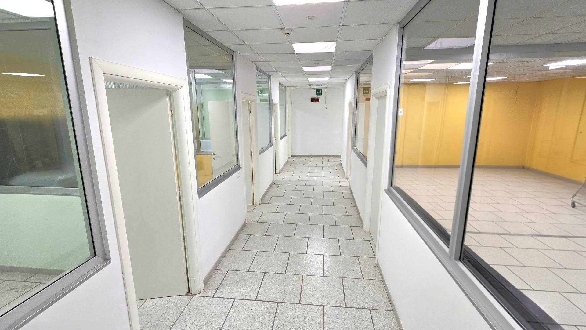 Capannone in vendita a Casamassima