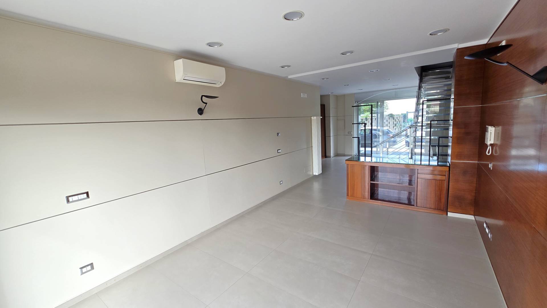 Studio/Ufficio in affitto a Bari, S. Pasquale