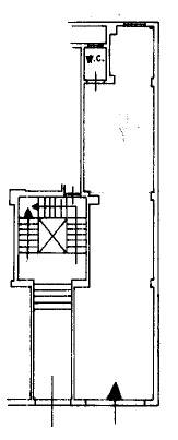 Locale commerciale in affitto a Bari, S. Pasquale