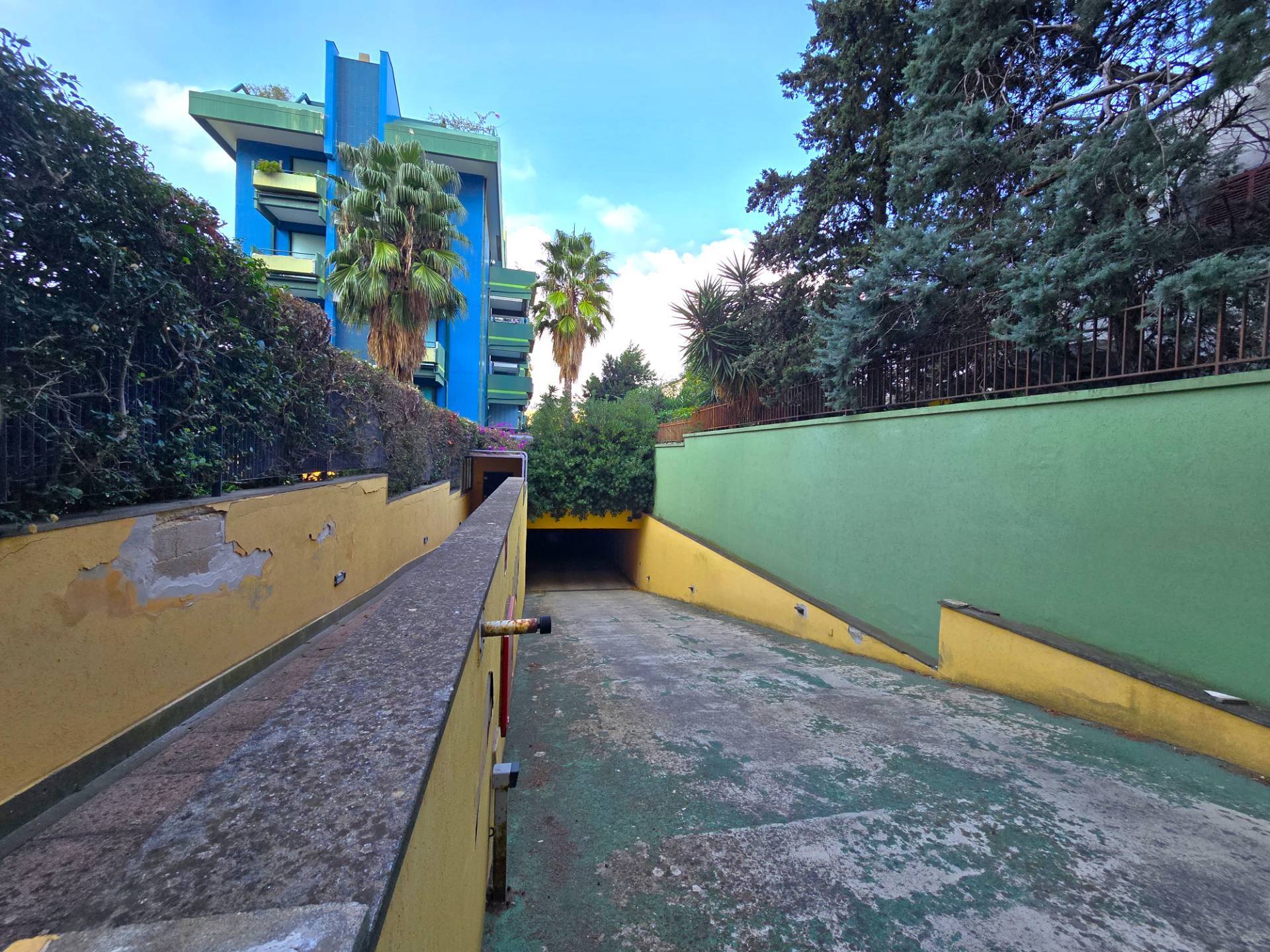 Box o garage in vendita a Bari, S. Pasquale