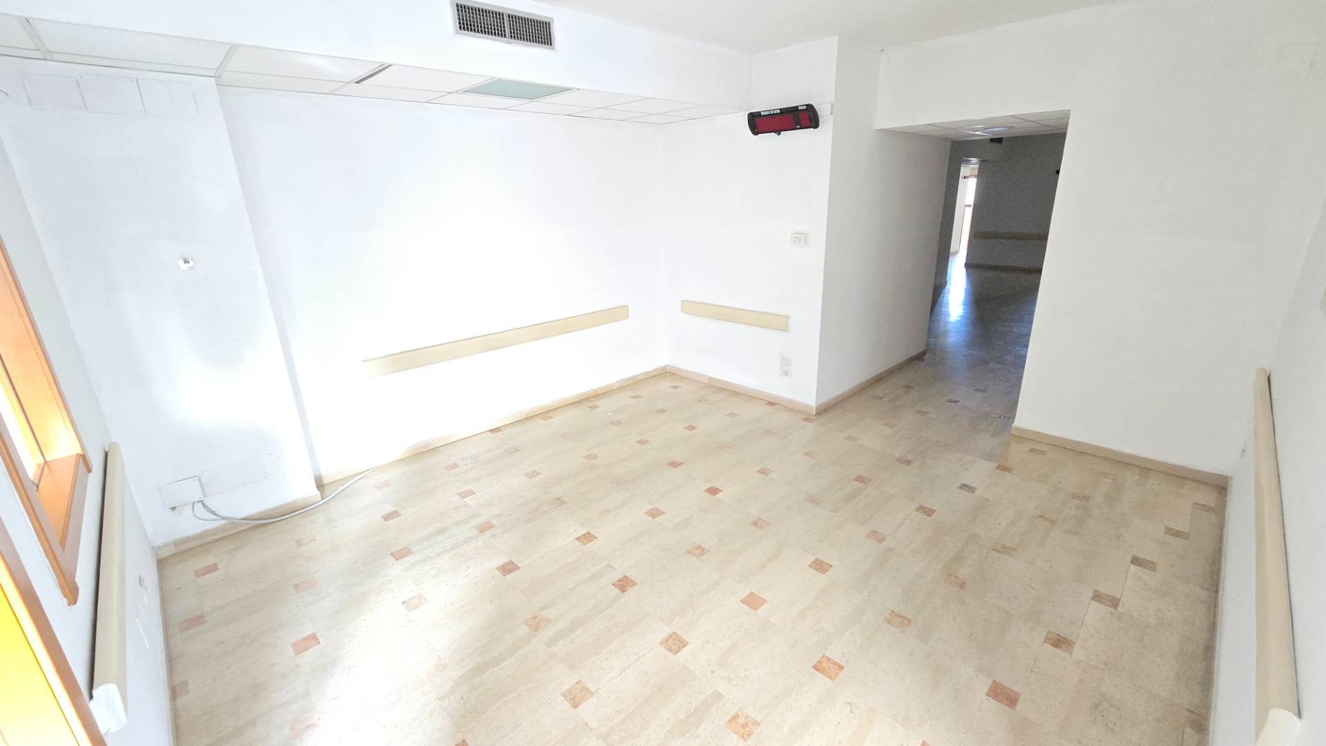 Studio/Ufficio in affitto a Bari, Poggiofranco