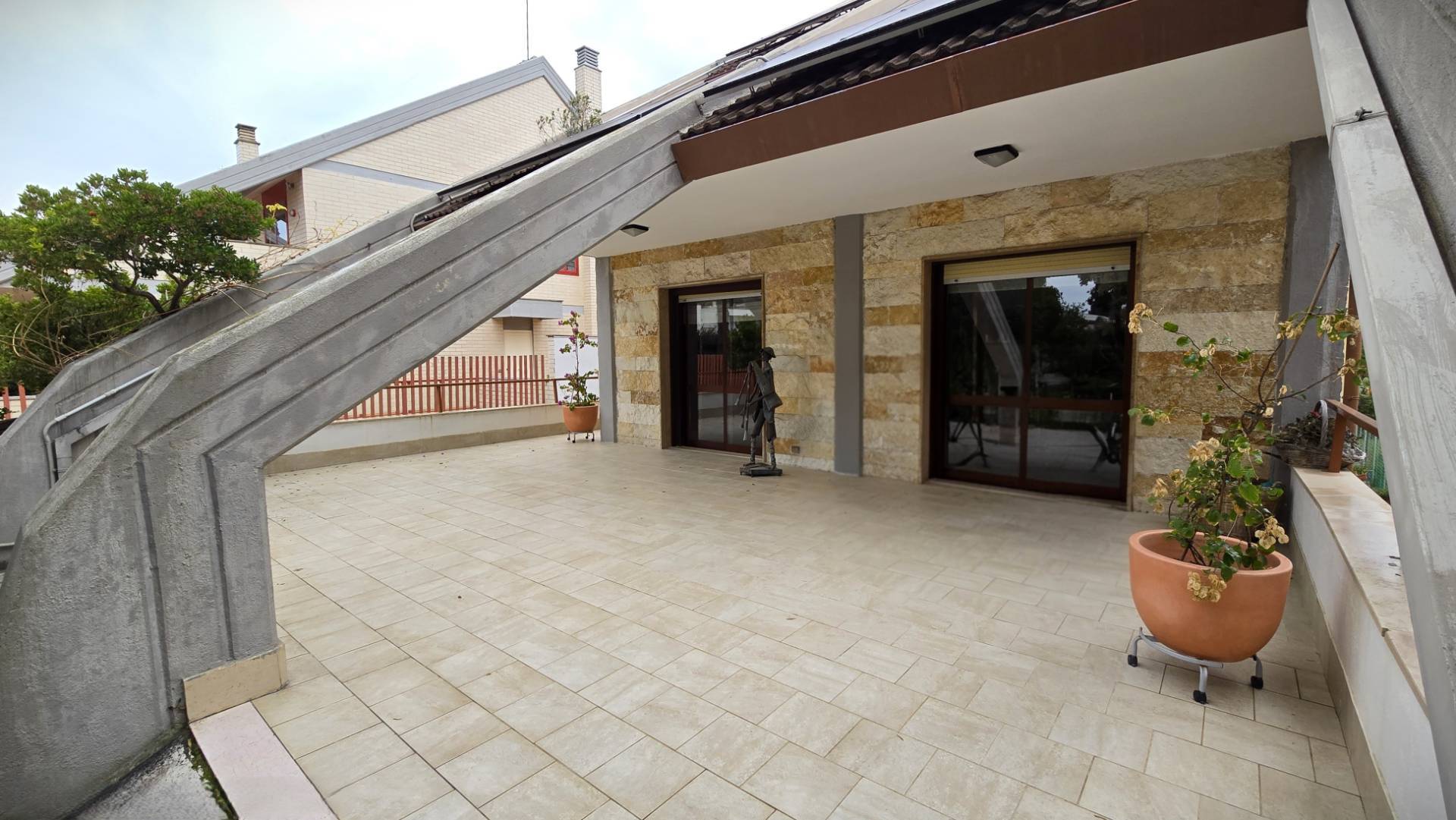 Villa in vendita a Bari, Poggiofranco