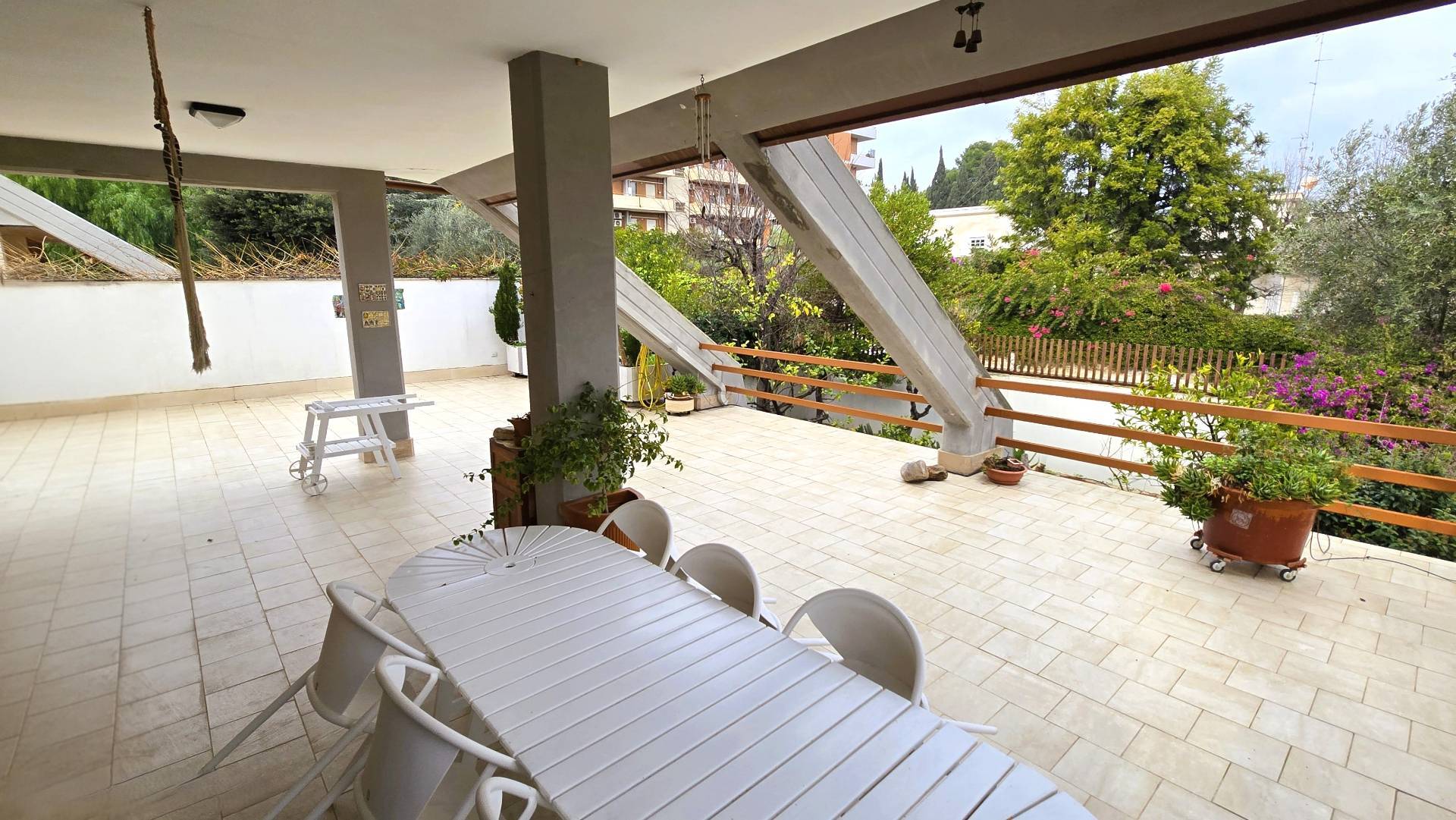 Villa in vendita a Bari, Poggiofranco