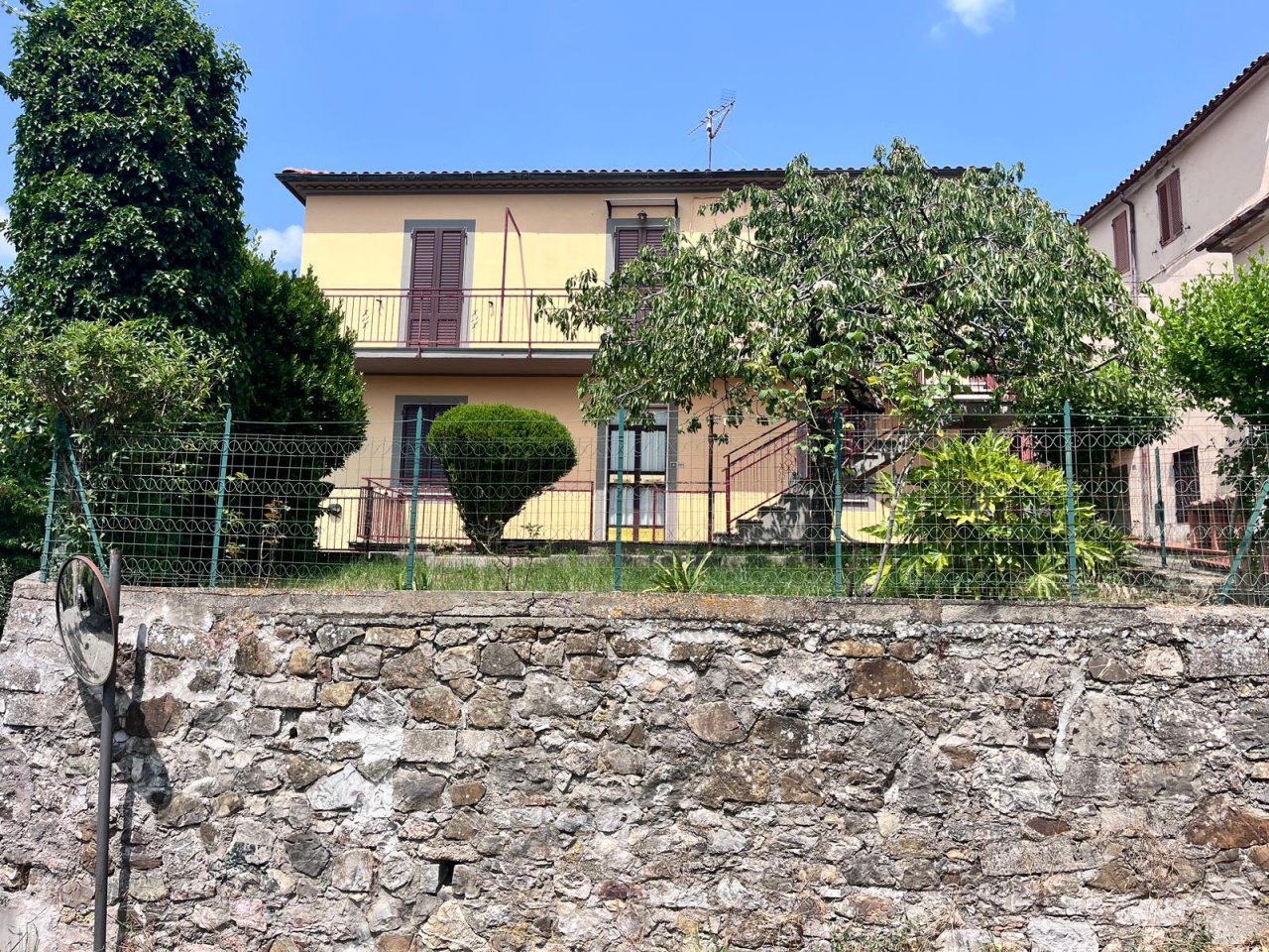 Villa in vendita a Castell'Azzara