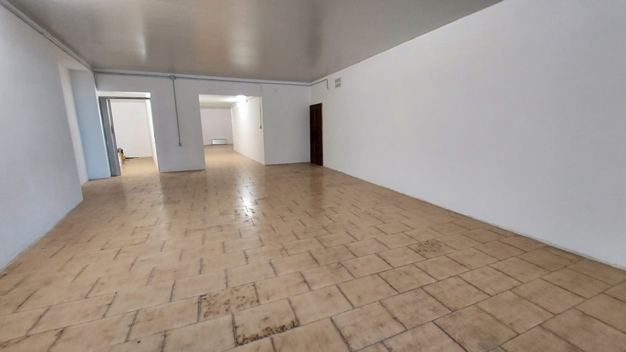 Negozio in affitto a Pitigliano