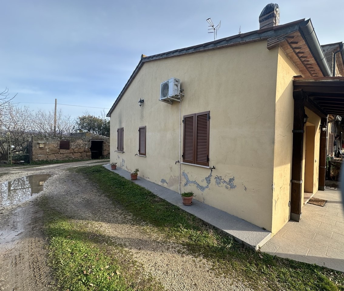 Rustico in vendita a Sorano