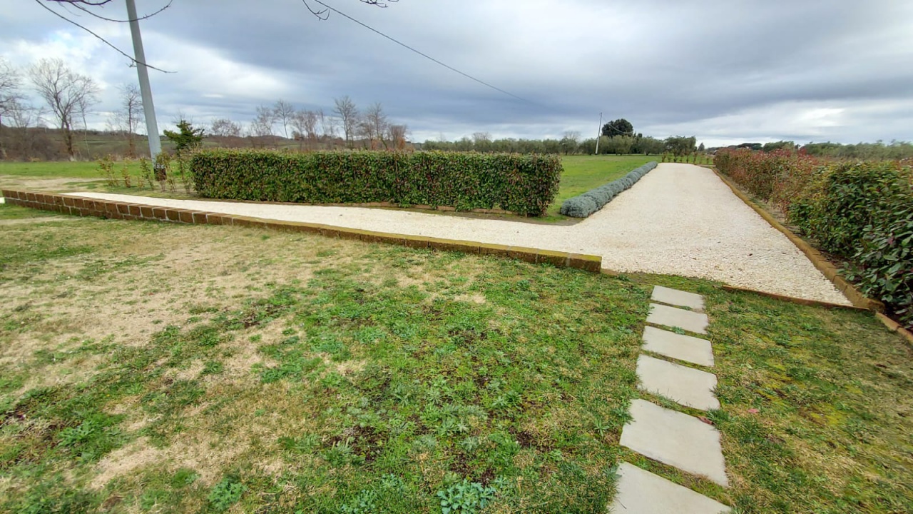 Terreno con giardino a Pitigliano