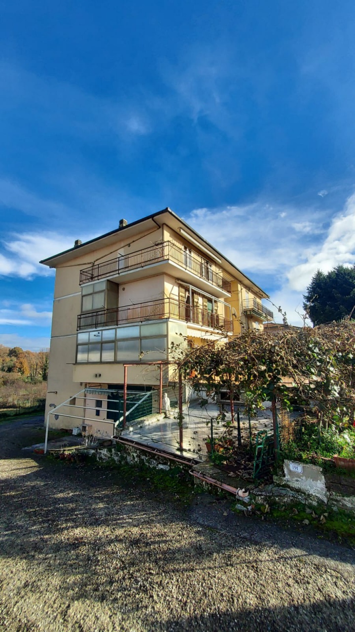 Appartamento in vendita a Pitigliano