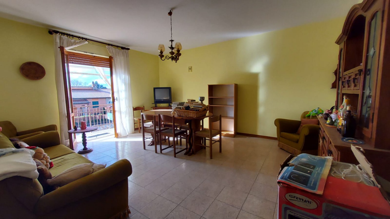 Appartamento in vendita a Pitigliano